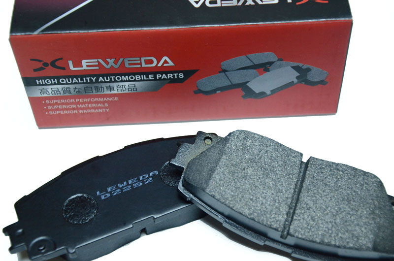 brake pads 04465-52180